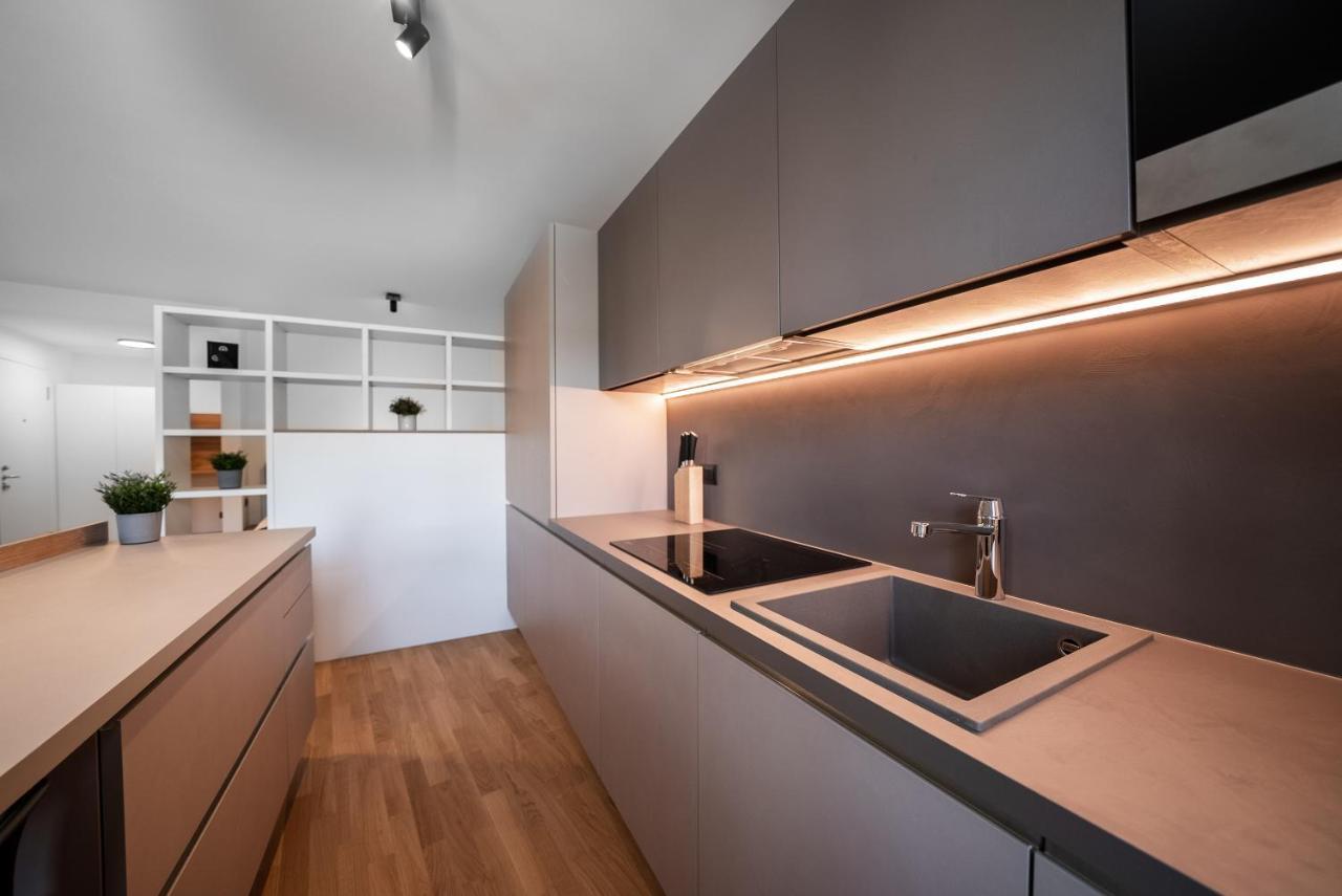 App Central Living 2 Apartment Caldaro Exterior photo